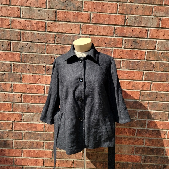 Gap Woman's Dark Gray 70% Wool Car Coat Size M Medium 3/4 Sleeve Wool - Picture 2 of 16